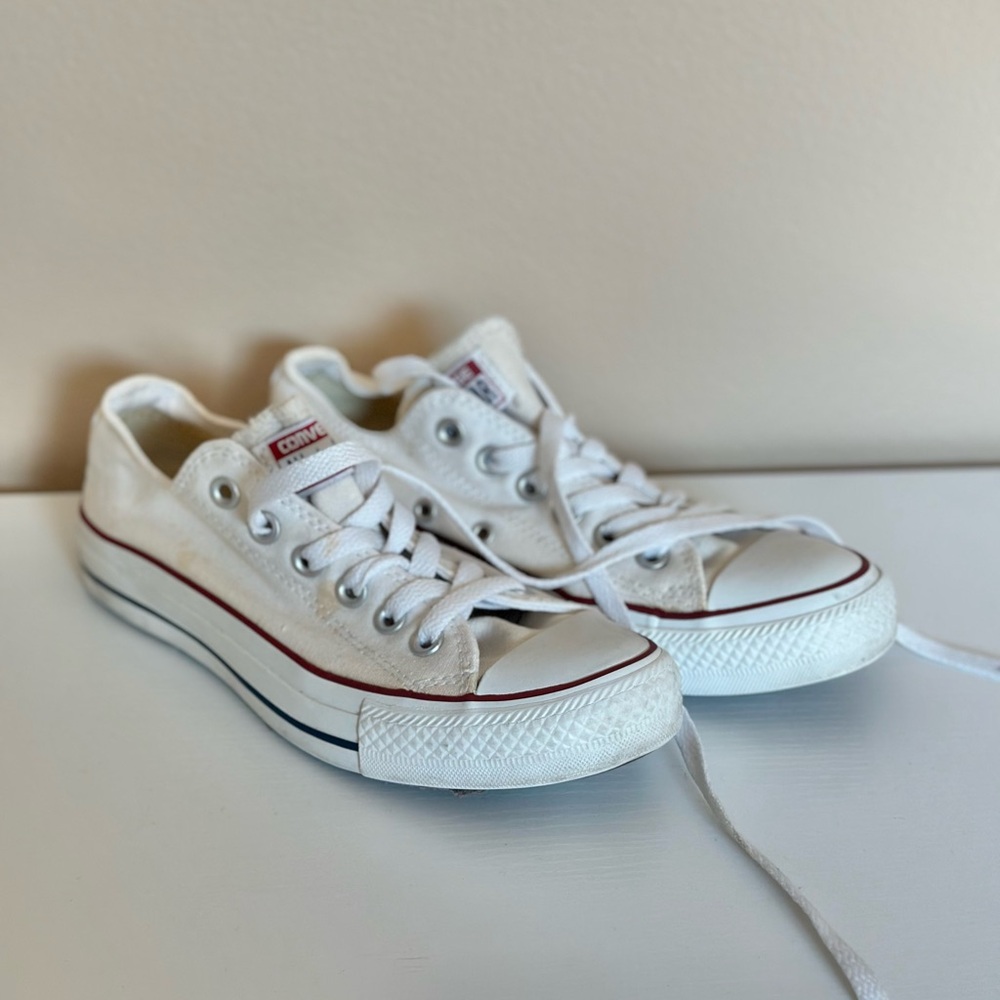 COPY - Women’s 6.5 Converse All Star Sneakers